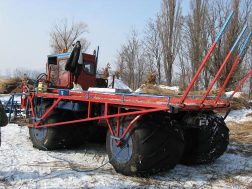 Nádaratás - nádarató gép